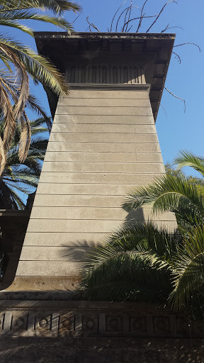 Torreon Del Cementerio