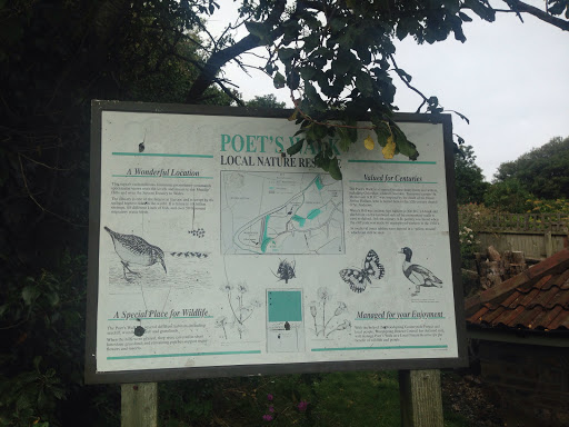 Poets Walk Entrance