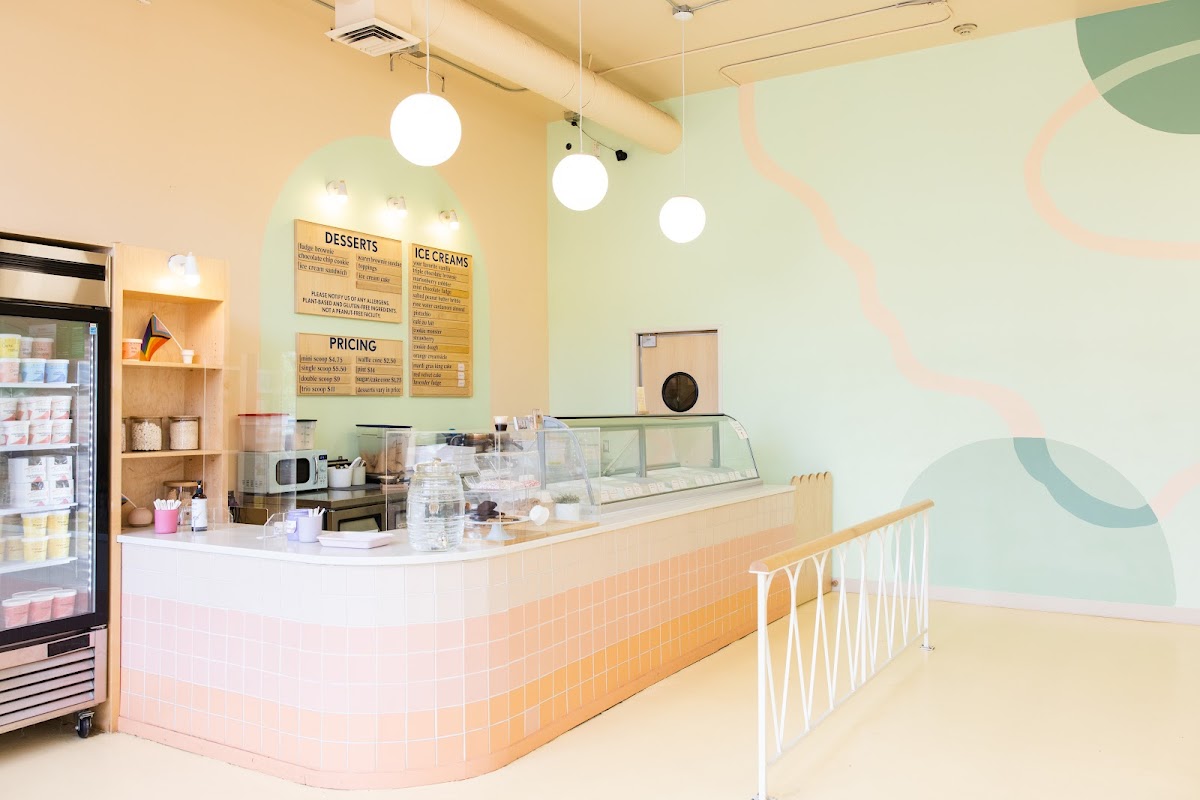 Interior picture of Kate's Ice Cream shop on N Mississippi Ave. in Portland, OR.