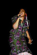 FIRED-UP: Thandiswa Mazwai at the Divas in Concert at Bassline in Newtown. Pic: MOHAU MOFOKENG.  23/08/2009. © Sowetan.