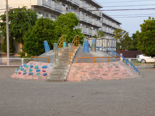 栄町児童公園