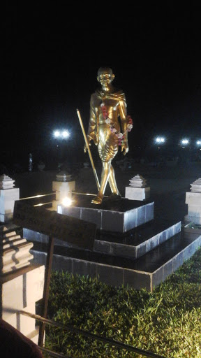 Statue Of Gandhi