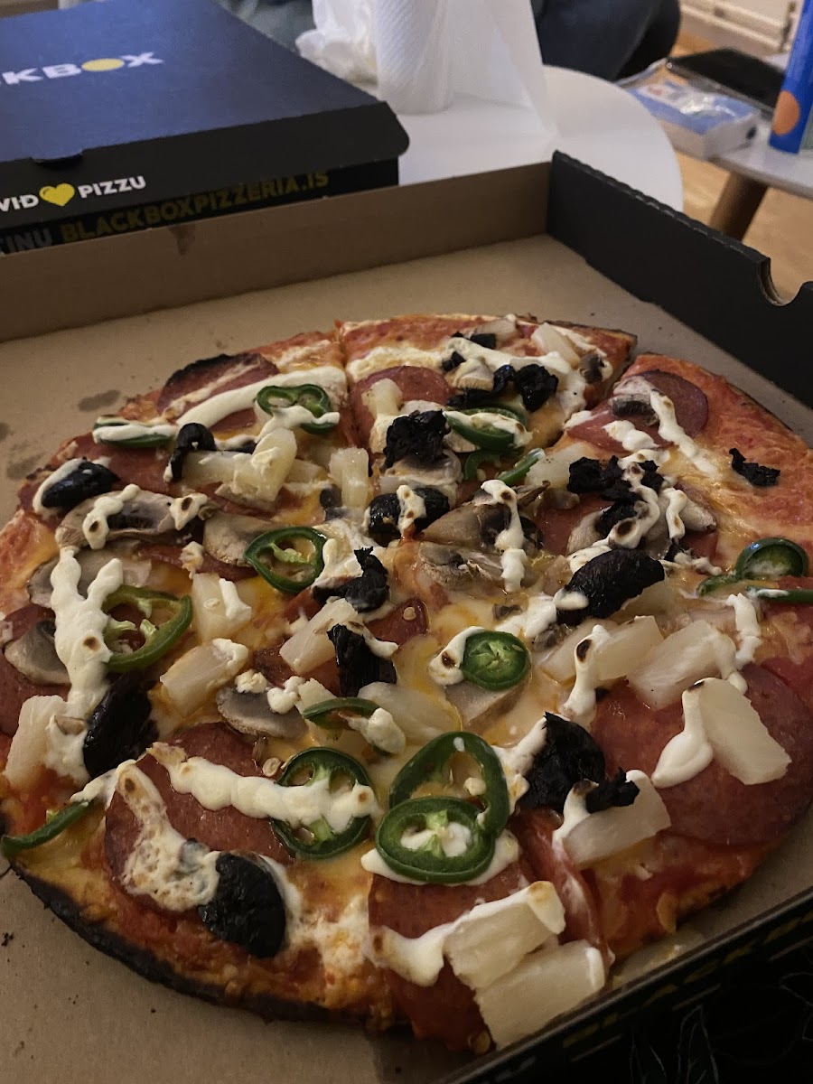 The Black pizza gluten free