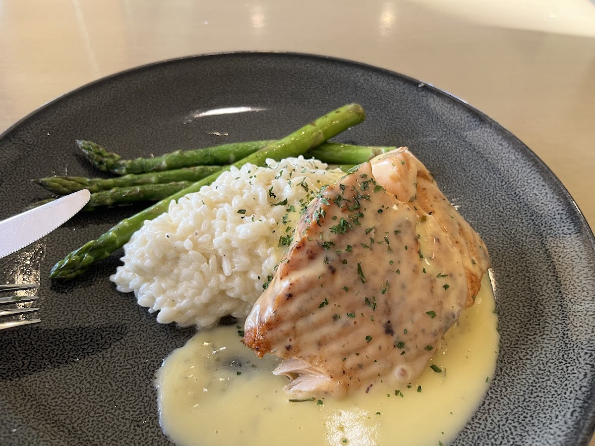 Salmon, risotto, and asparagus