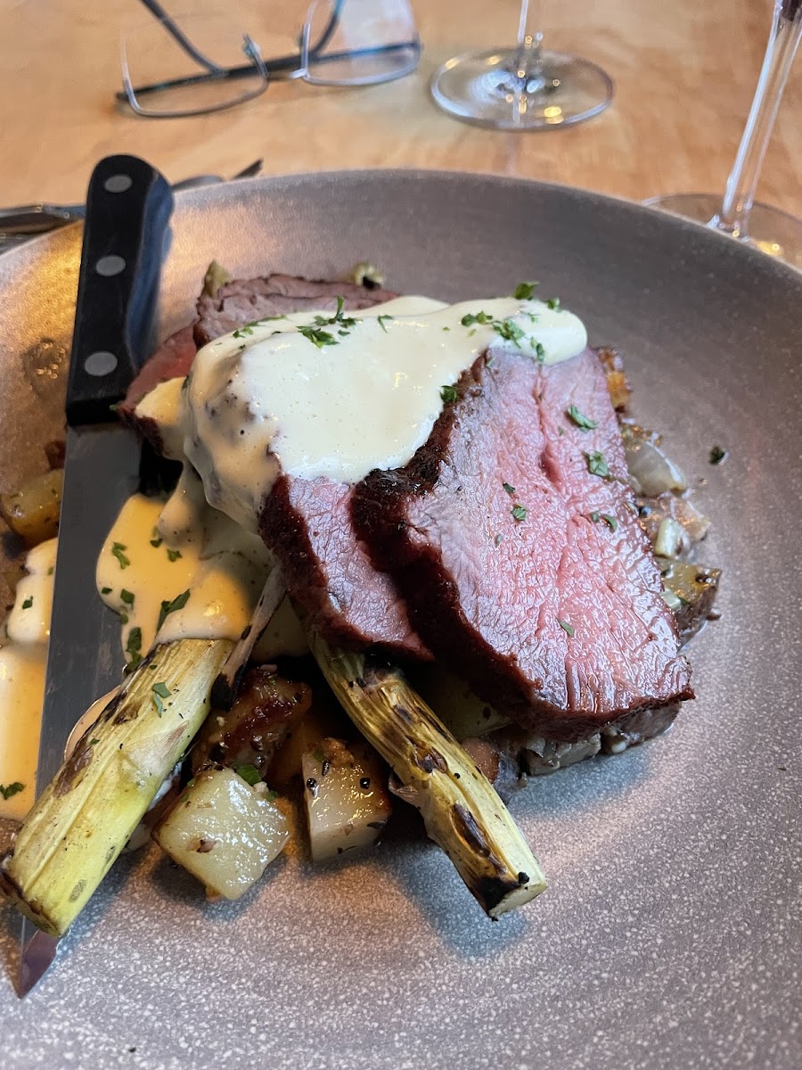 Tri tip steak with hollandaise