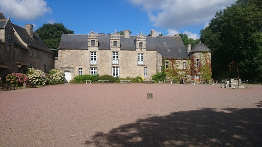 Le Château De Careil