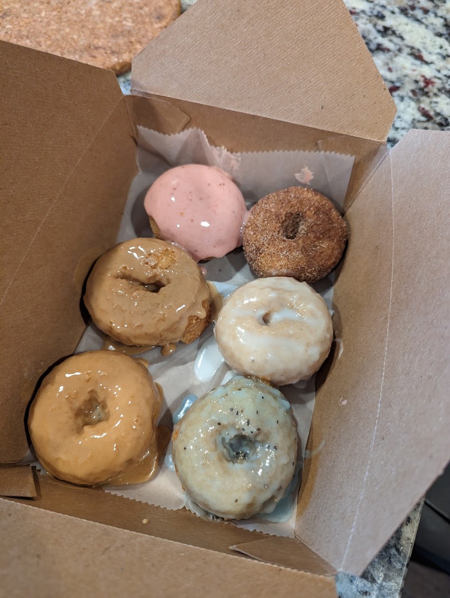 Gluten-Free at Benny's Donuts