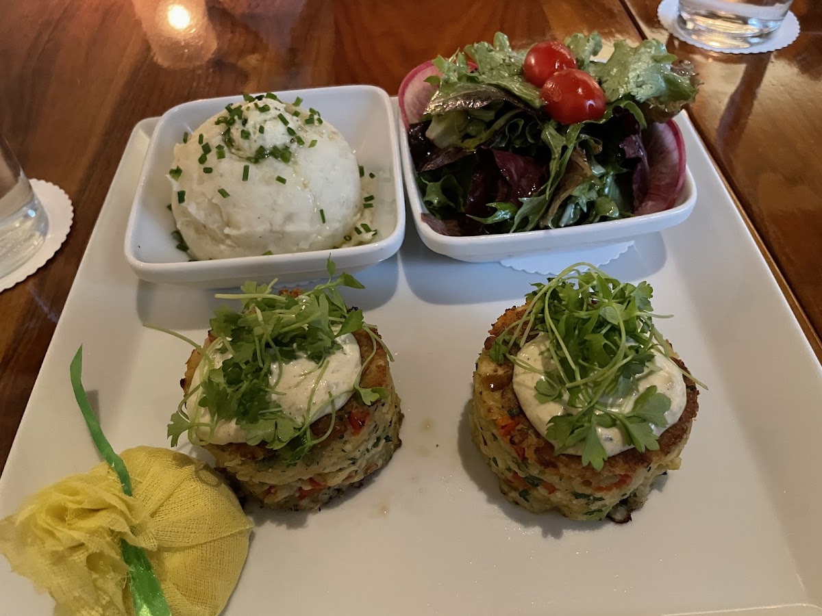 Crab cakes