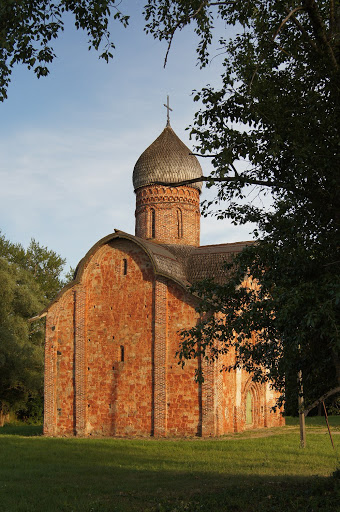 Церковь Петра и Павла в Кожевниках 15 век