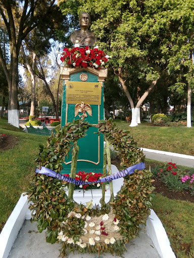 Busto De Doña Josefa Ortiz De Domínguez