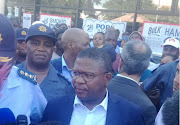 Police minister Fikile Mbalula says gang violence on the Cape Flats has been quelled.