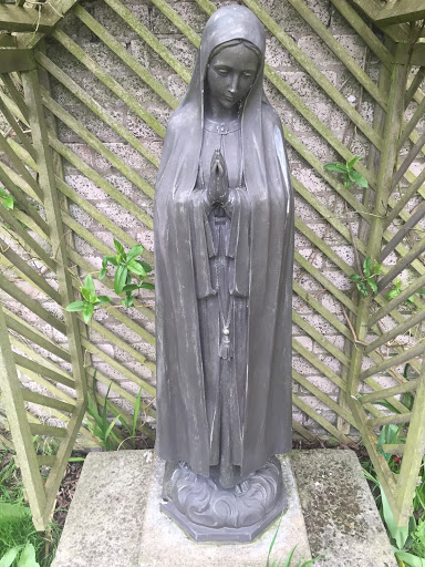 Praying Statue