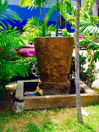 Rock Bucket Fountain