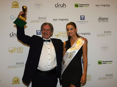 Tob Cohen lifts the Bronze Trophy Africa’s Best Golf Tour Operator 2018 at the 5th Wold Golf Awards Ceremony at La Manga Spain on November 3, 2018