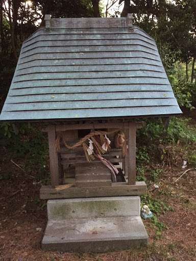 小さな神社