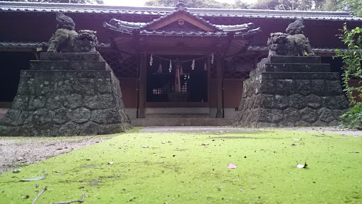 くす田神社