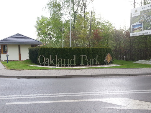 Oakland Park Signage