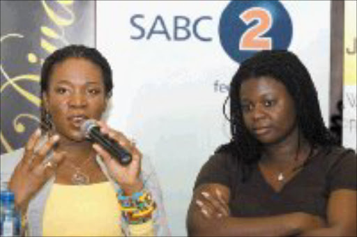 SONGSTRESSES: India Arie will perform with Judith Sephuma on Friday. Pic, Mohau Mofokeng. 25/04/2007. © Sowetan.