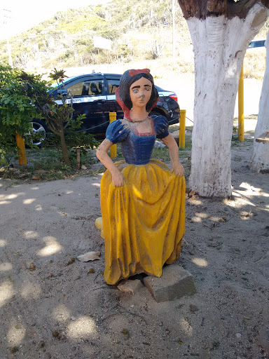 Branca De Neve De Arraial Do Cabo