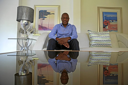 Talk within ANC circles is that Paul Mashatile and Deputy President David Mabuza are planning to unseat President Cyril Ramaphosa.
