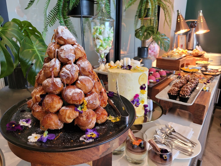 Amuse-bouche at the Courtyard Hotel Waterfall City's high tea.