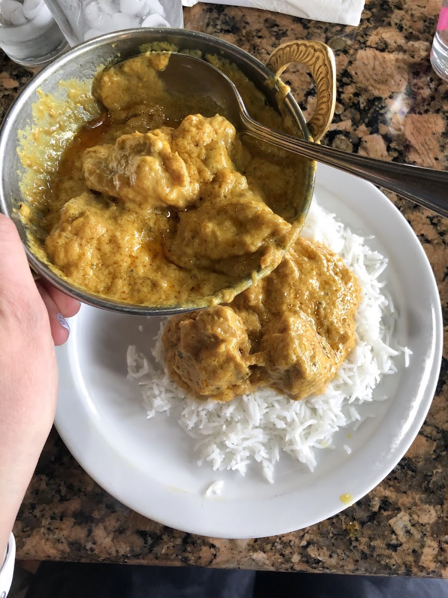 Coconut Korma (for dairy free, be sure to request no cream)