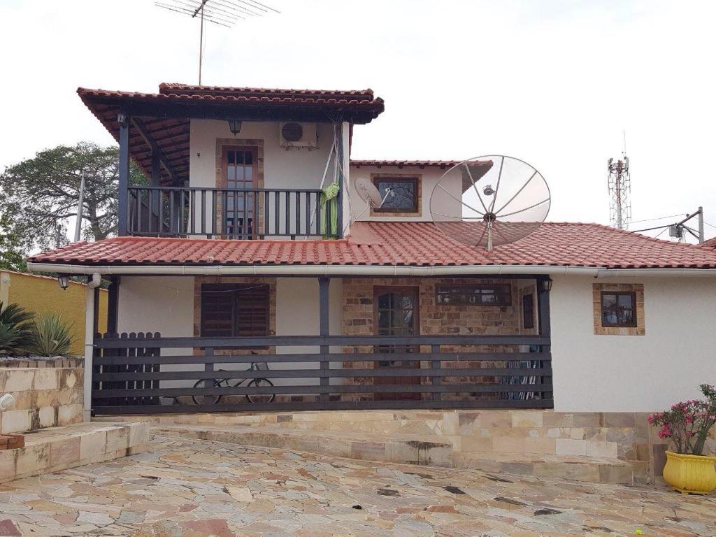 Casas à venda Jacaroá