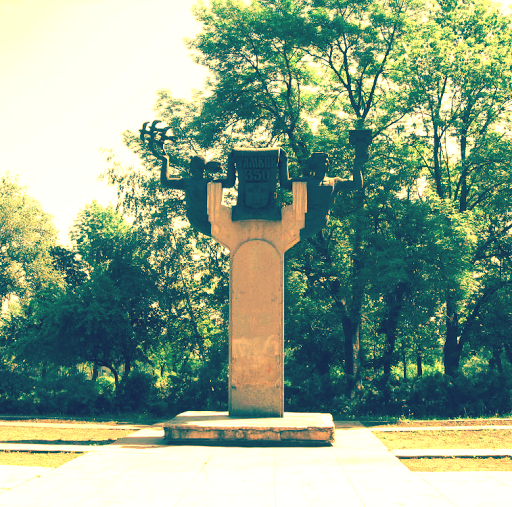 Памятник 'Тамбов-350'