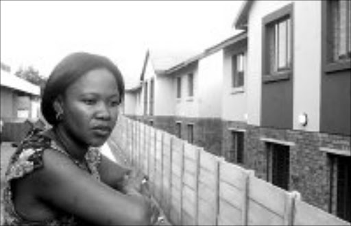 UNHAPPY: Felicity Modzanane claims officials allocating flats in Roodepoort are biased. Pic. Mbuzeni Zulu. 03/01/2008. © Sowetan.