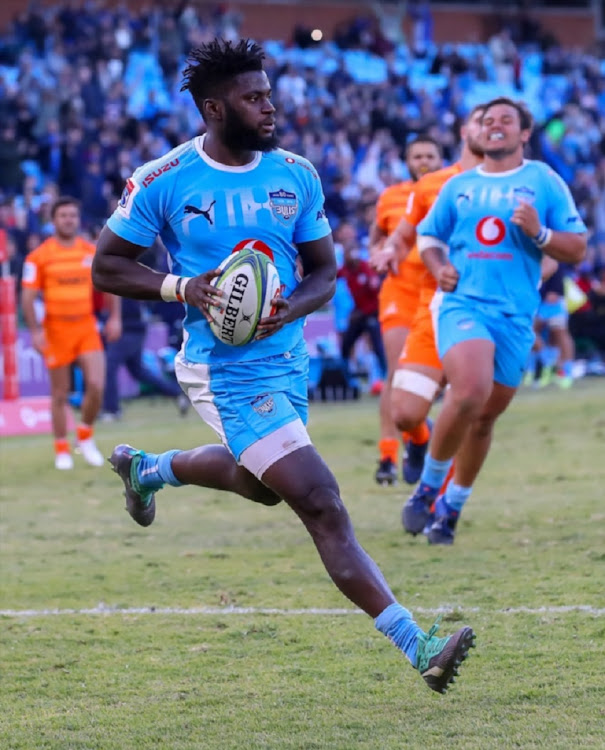 Try time for Jamba Ulengo of the Vodacom Bulls during the Super Rugby match between Vodacom Bulls and Jaguares at Loftus Versfeld on July 07, 2018 in Pretoria, South Africa.