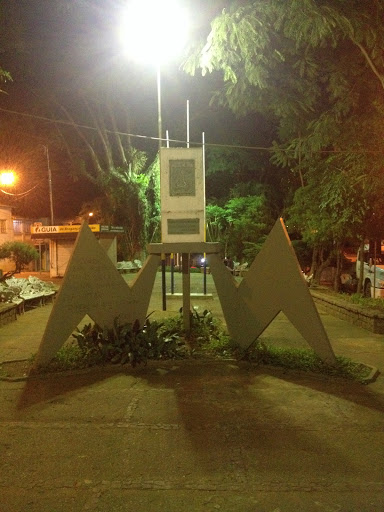 Monumento Aos Combatentes