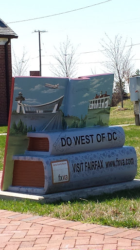 Do West Of DC Book Sculpture