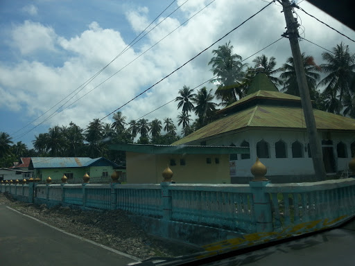 Masjid Monano