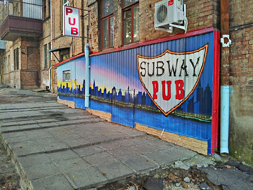 Subway Pub
