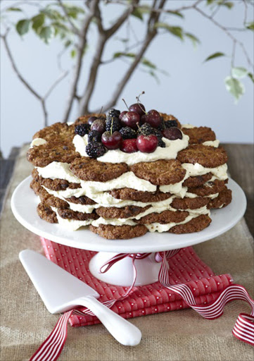 Choc-chip cookie cake Just when you thought homemade chocolate chip cookies couldn't get any better, we've sandwiched them together with a cream cheese icing to create a crowd-pleasing fridge cake. No time to bake? Cheat and use store-bought biscuits instead.