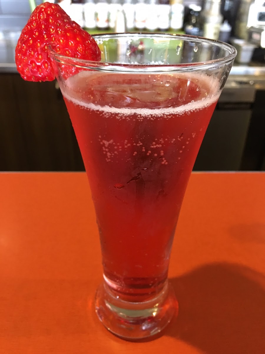 Refreshing Pomegranate mimosa 😋!