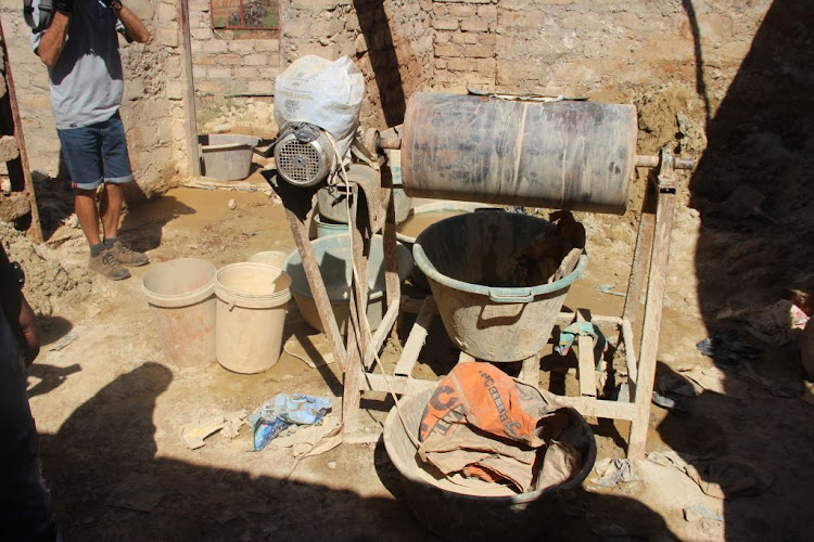 The equipment used to process the gold was seized by the Hawks.