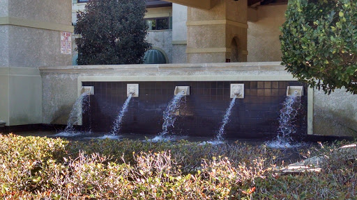 Laterra Clubhouse Fountains