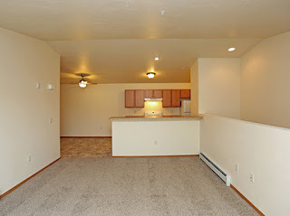 Prairie Lake Estates Livingroom