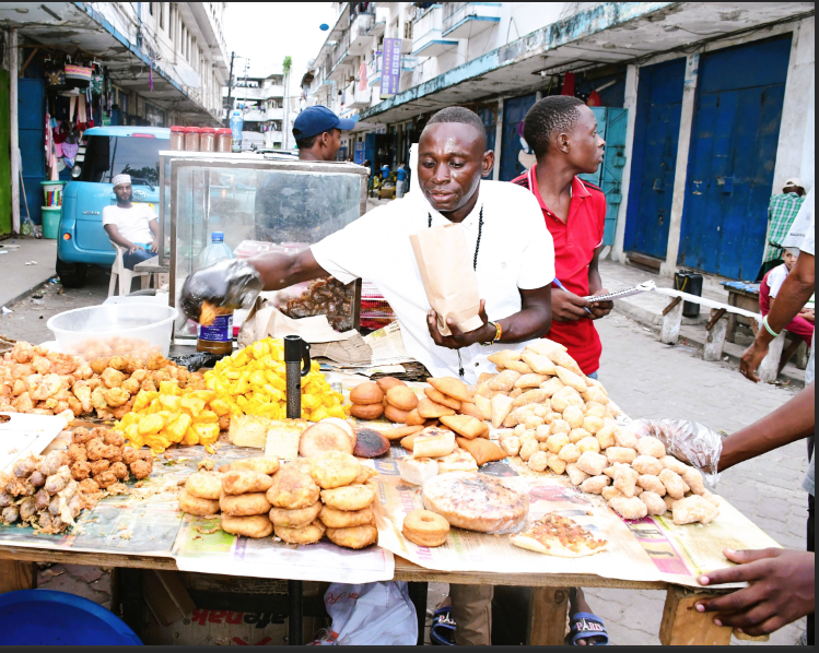 Ramadhan iftar food on display in the streets of Mombasa. KNA