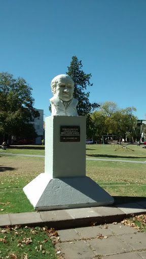 Busto Faustino Sarmiento