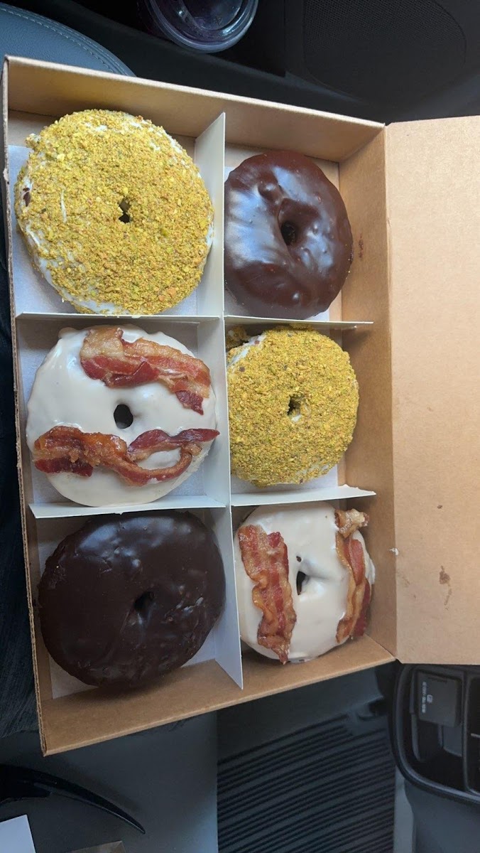 Gluten-Free at Do-Rite Donuts & Chicken