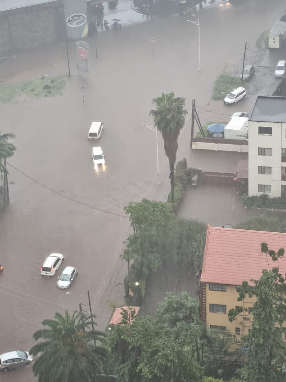 Nairobi flooded after heavy rains..