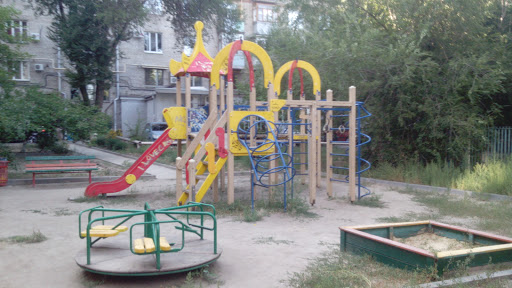 Детский городок. Комсомольская