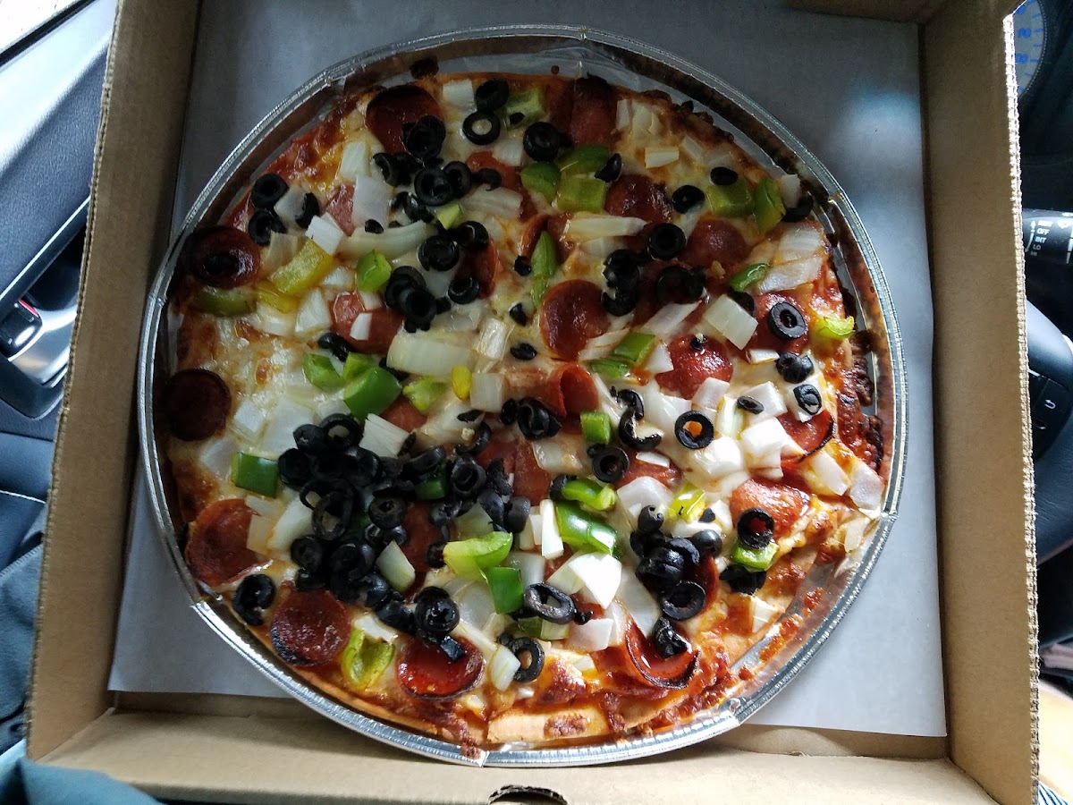 Gluten-Free Pizza at Beneventos