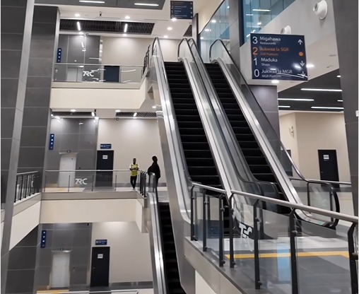 Still images of the inside of the Dar es Salaam SGR station.