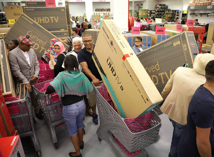 Black Friday shoppers fill the Game Store in Canal Walk in this file photo. Picture: ESA ALEXANDER/SUNDAY TIMES