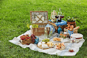 Here are a few suggestions to make packing the perfect picnic plain sailing.