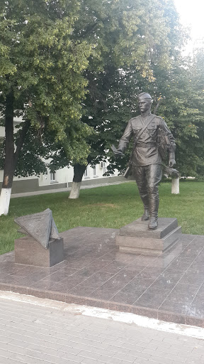 Памятник Фронтовому почтальону