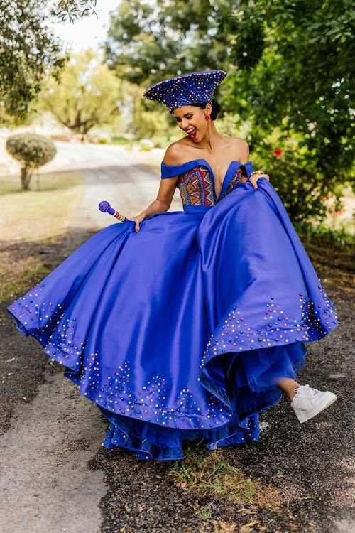 Former Miss SA Tamaryn Green at the weekend was blushing bride for her umembeso ceremony in a Sello Medupe design.